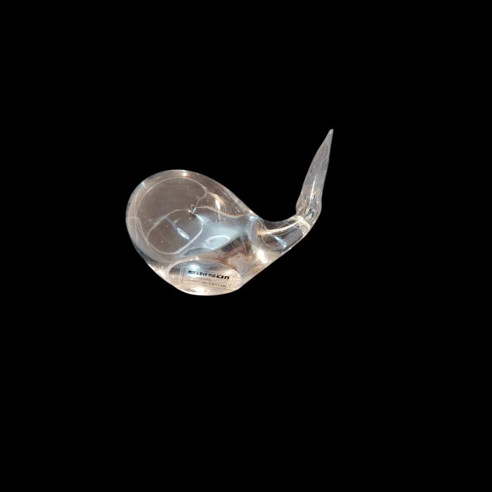 Vtg Clear Art Glass Crystal Whale Figurine Paperweight
Simson giftware Taiwan